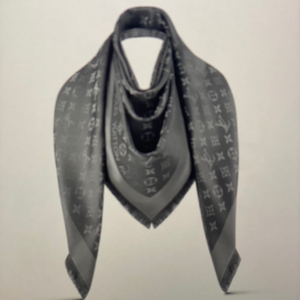 Louis Vuitton monogram shine shawl